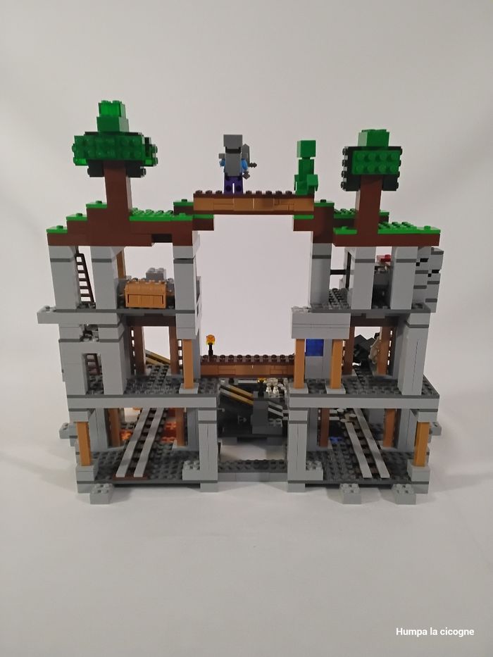 Lego Minecraft 21118 (M402) - photo numéro 7