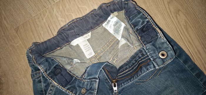 Lot 4 pantalons 18mois dont 1 neuf - photo numéro 3