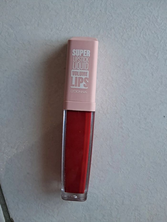 Gloss lipsticks