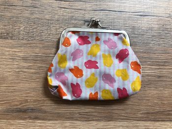 Porte-monnaie en tissu imprimé coloré