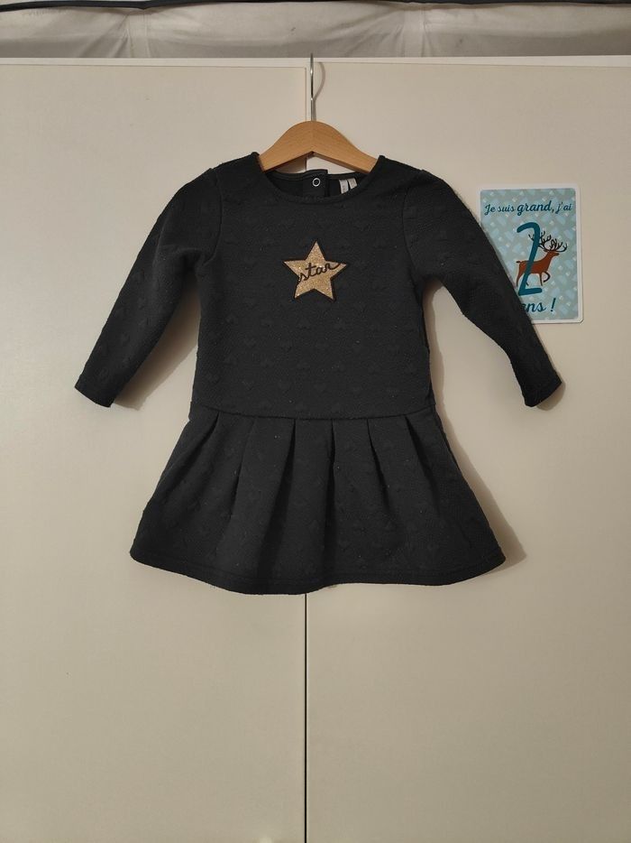 Robe gris foncé hiver