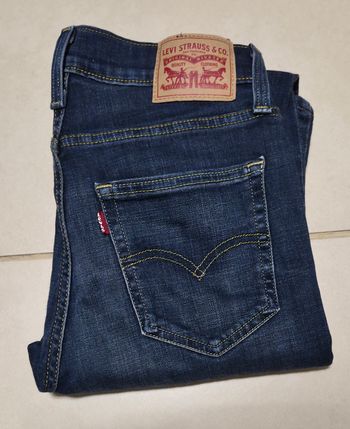 Jeans femme levis 724 high rise straight 
