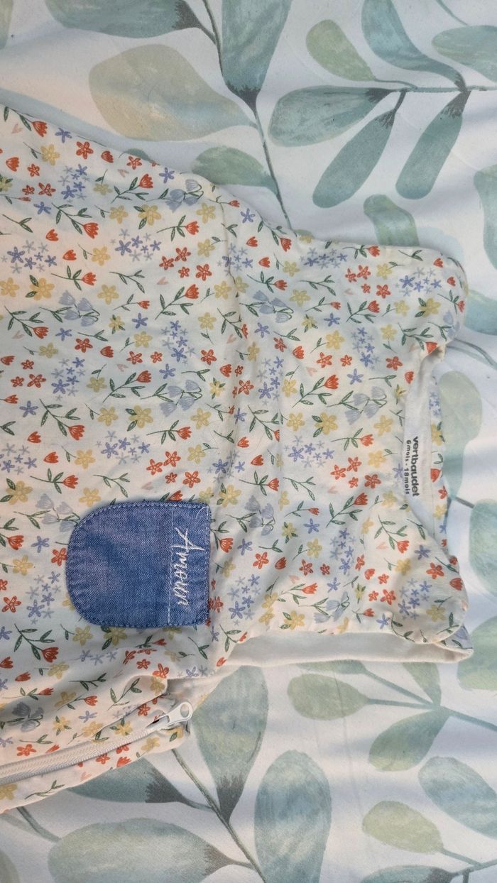 Gigoteuse fille - photo numéro 2