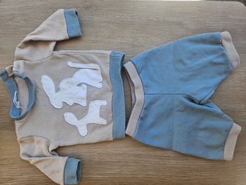 Ensemble Cacharel