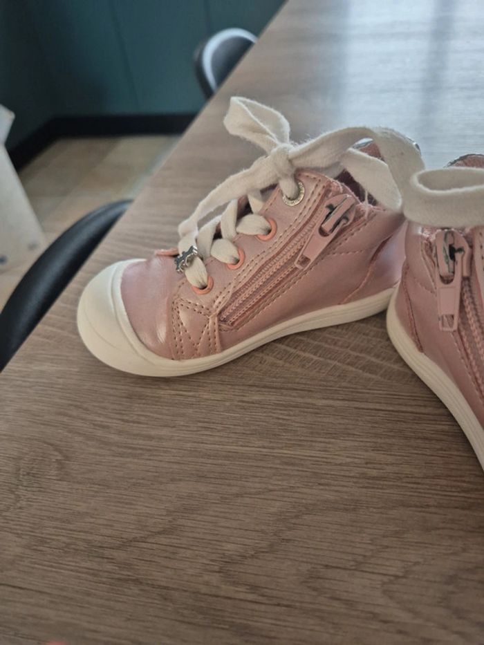 Chaussures bébé - photo numéro 2