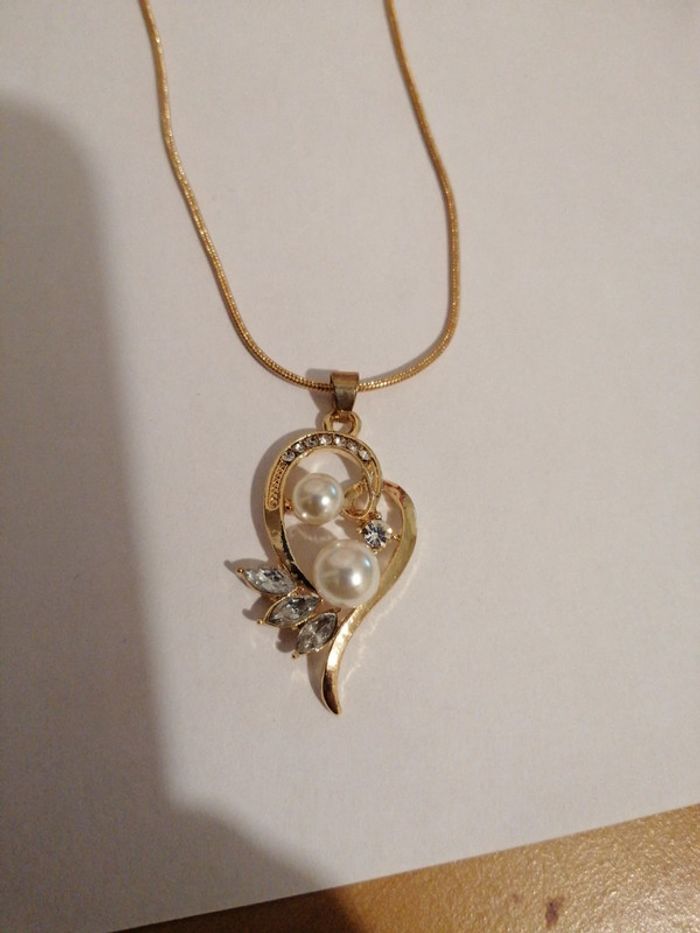 Collier - photo numéro 2