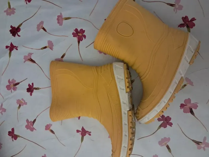 Jolies bottes de pluie unisexe jaunes T30 G&G - photo numéro 3