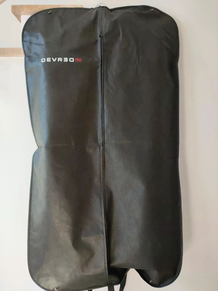 Costume deux pièces DEVRED bleu marine neuf veste taille 58 pantalon taille 46 housse - photo numéro 6