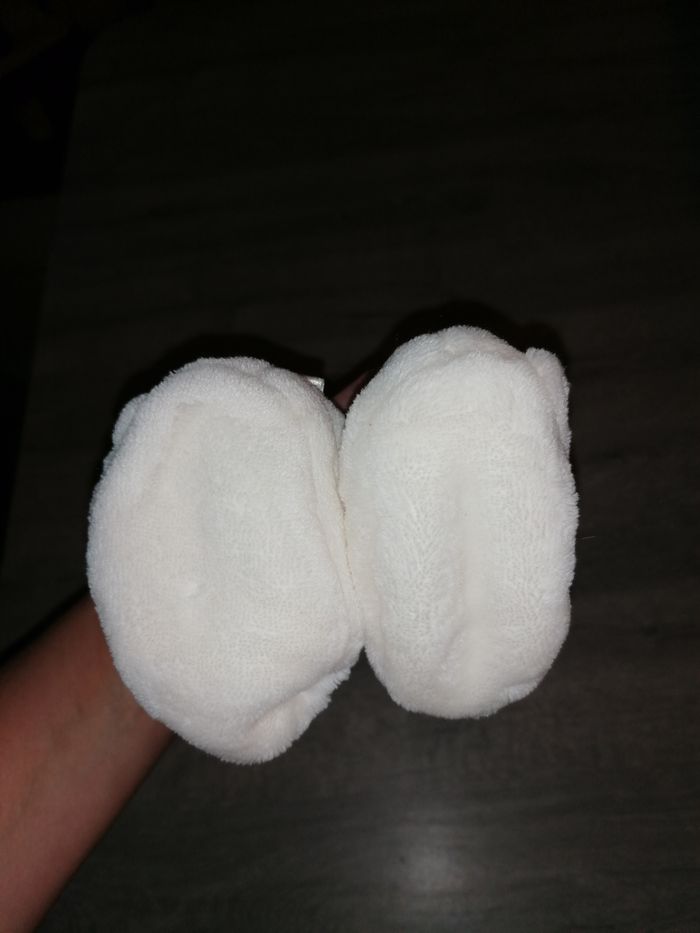 Chaussons bébé neufs 0/3 mois - photo numéro 2