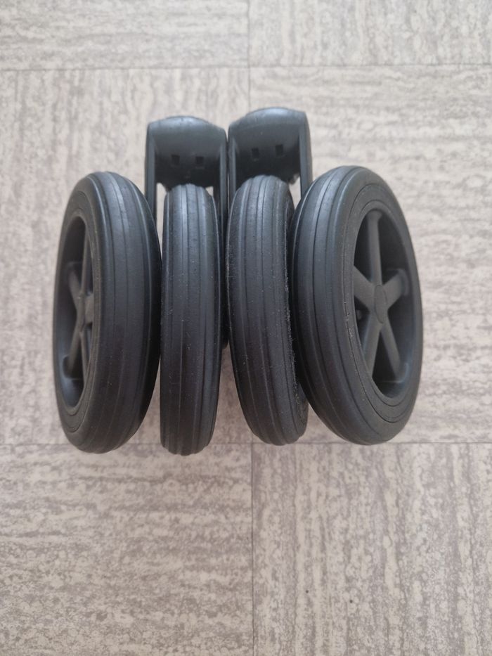 Roues poussette Cybex Mios - photo numéro 3