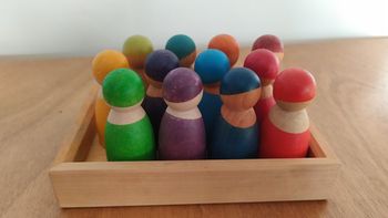 12 amis arc en ciel grimm's