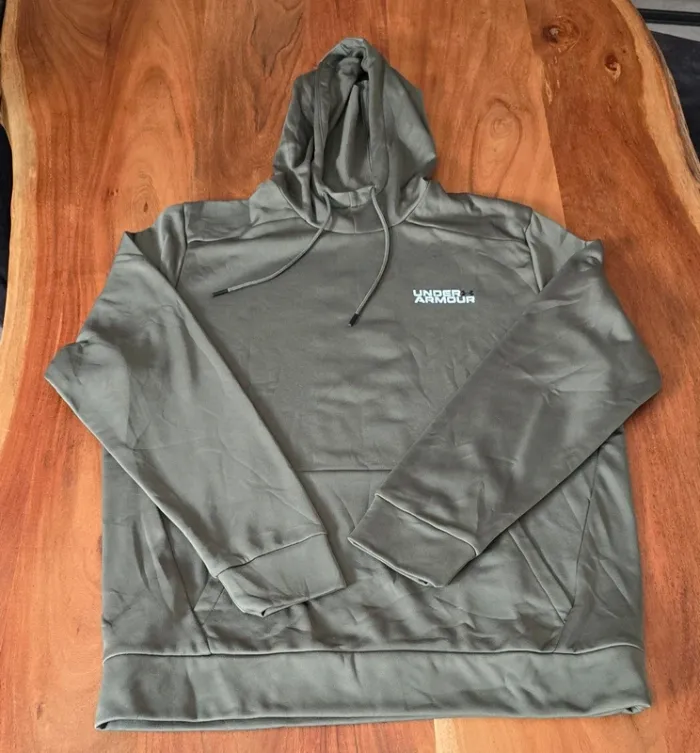 Sweat à capuche Under Amour Taille L - photo numéro 2