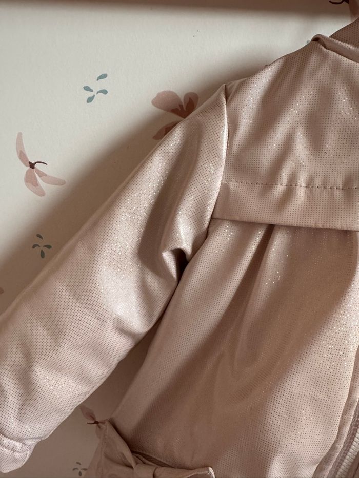 Manteau / parka / cire imperméable et à capuche à paillettes - photo numéro 3