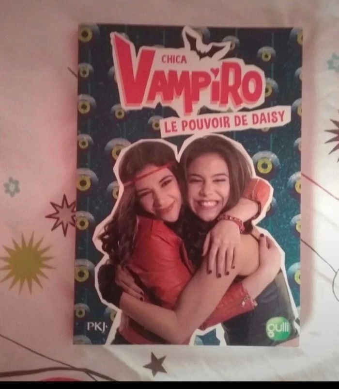 Tomes 1 à 3 livres Chica vampiro 🎼 - photo numéro 2