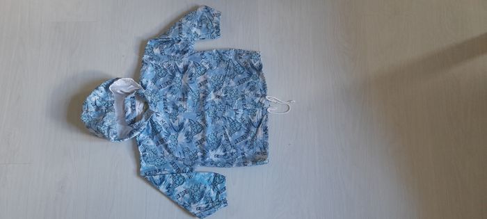 Blouson mis saison T 4 ans