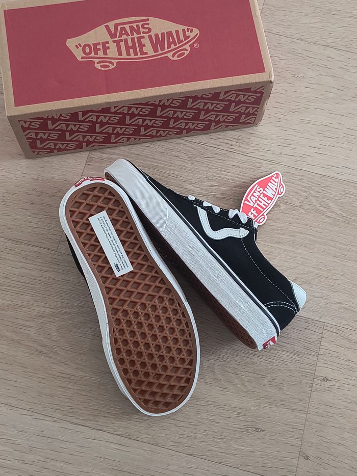 Chaussures vans old skool noir taille 35 neuves - photo numéro 5