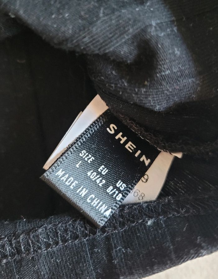 🌺 Crop top côtelé asymétrique Shein taille L - photo numéro 2