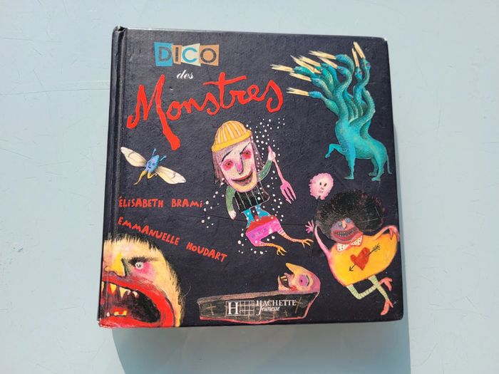 Petit livre Dico des Monstres, édition Hachette Jeunesse (61) - photo numéro 2