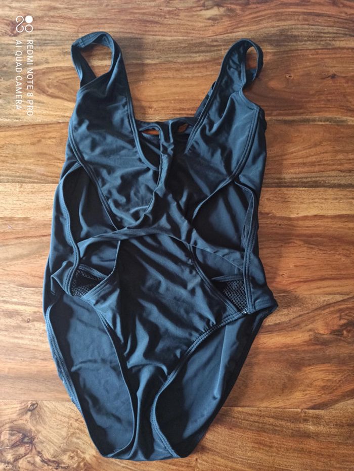 Maillot de Bain Femme 1 pièce taille 40