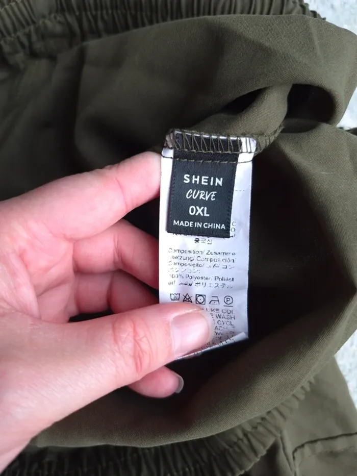Pantalon cargo avec poches à rabat - photo numéro 4