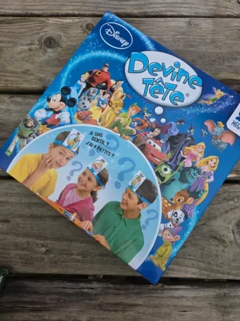 devine tête