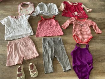 Lot bébé fille printemps été 3 mois maillot de bain ensembles t-shirt short ps’remon legging débardeur body gilet