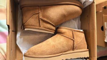 UGG CLASSIC ULTRA MINI 36