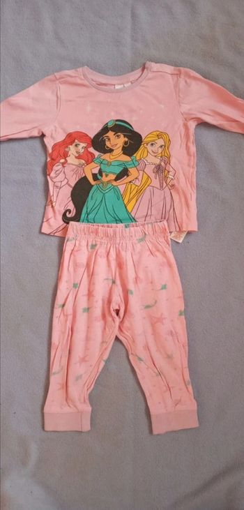 Pyjamas Disney princesse taille 92cm