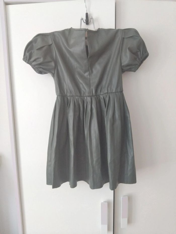Robe Zara t6ans 100%polyurethane - photo numéro 8