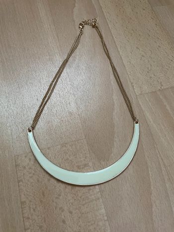 Collier vert d’eau