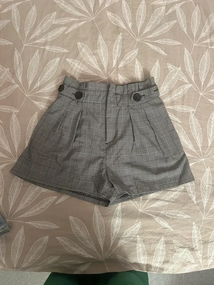 Short femme