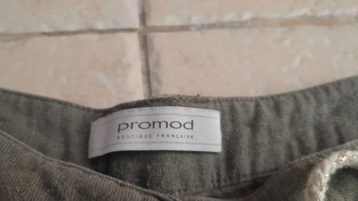 Short kaki - photo numéro 5
