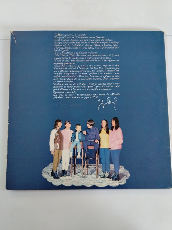 Le merveilleux petit monde de Mireille Mathieu chante Noël - photo numéro 2