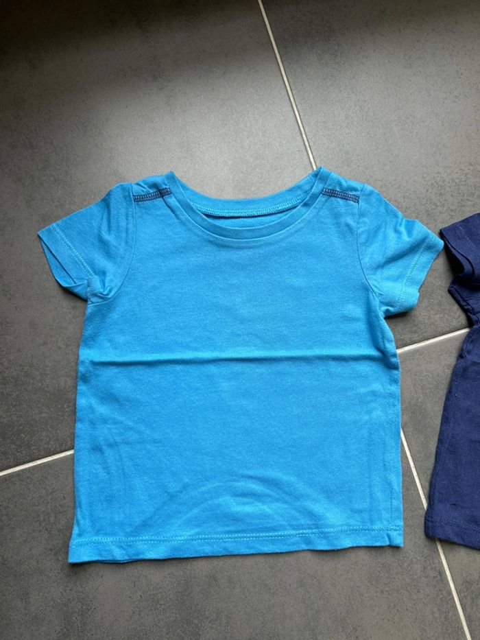 Lot de 3 articles: 2 t-shirts manches courtes et un short bermuda garçon in extenso - photo numéro 2