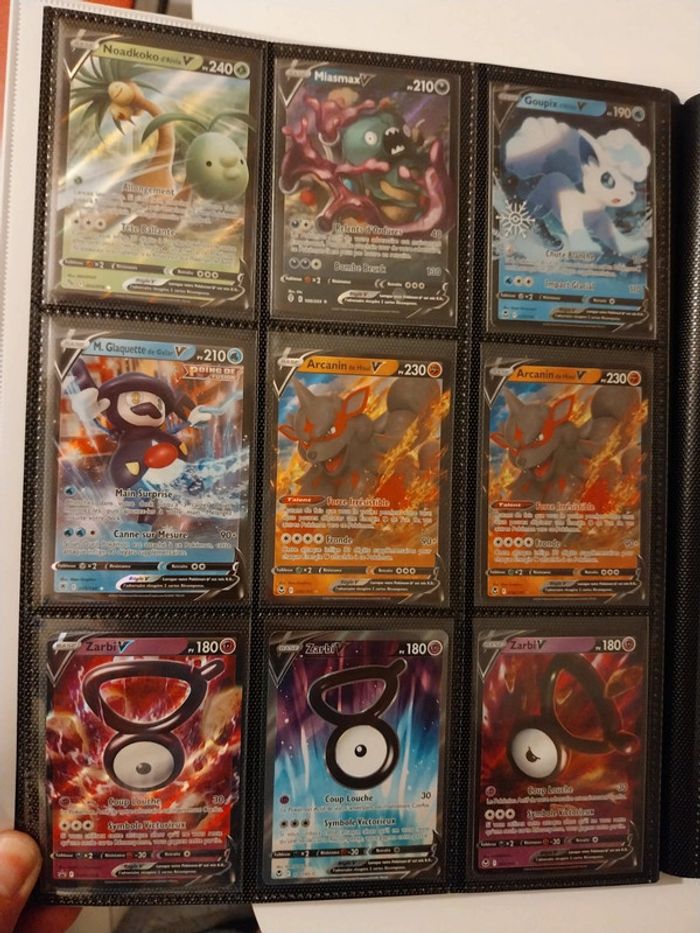 Cartes pokemon gold, GG, TG, full art, V, ultra rare, dracaufeu, rainbow, etc - photo numéro 18