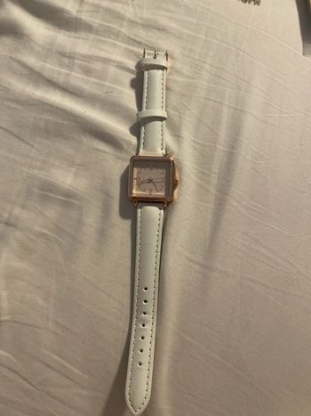 Montre femme neuf