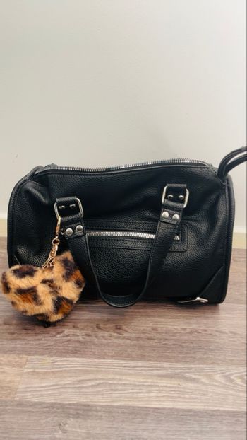 Sac à main vintage cuir avec porte clé offert printemps 2026 noir tendance