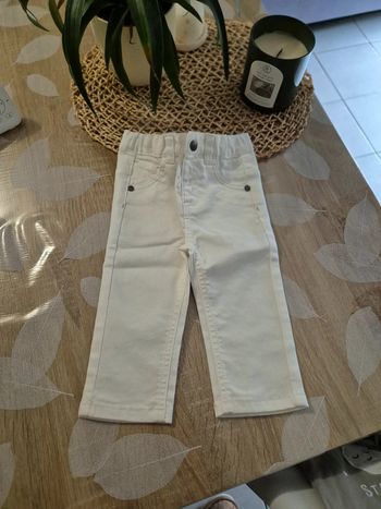 Pantalon 12 mois neufs