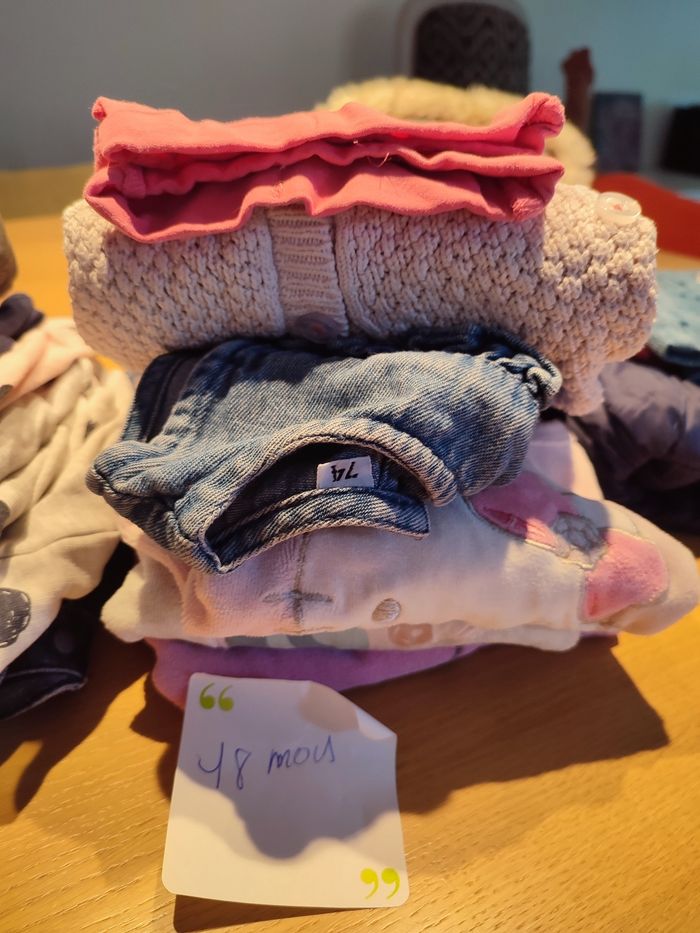 Lot de vêtements fille 18 mois propres, repassés et pliés - photo numéro 6