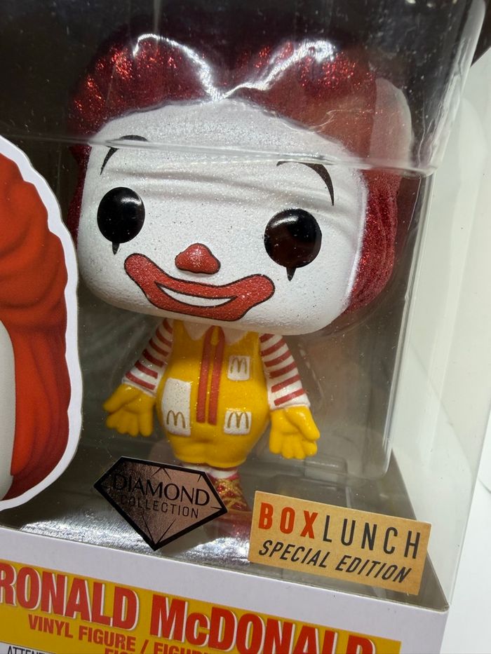Funko Pop Ronald McDonald 85 Diamond BoxLunch 🇺🇸 - photo numéro 2