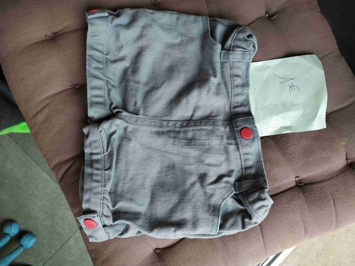 Short 6 mois - photo numéro 2