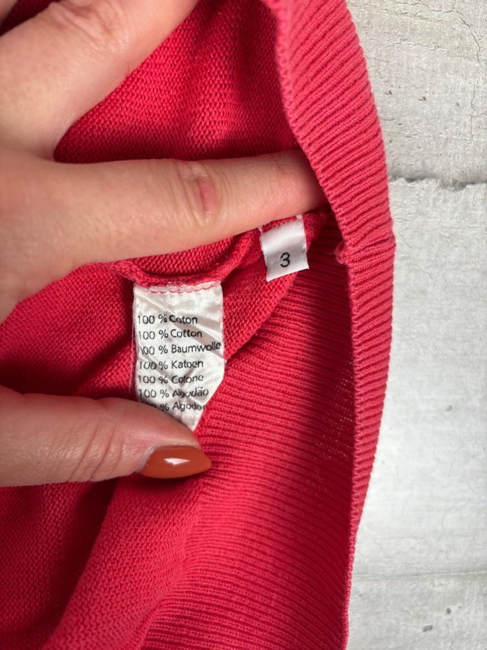 Pull Lacoste rose taille 3 ou S - photo numéro 4