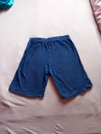 2 shorts