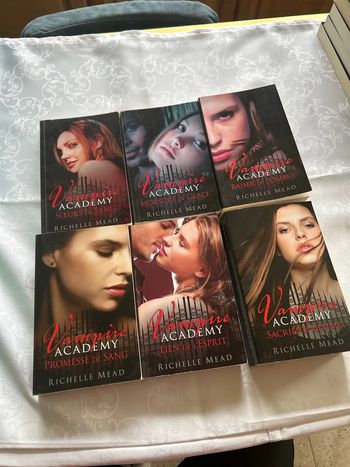 Livre richelle mead