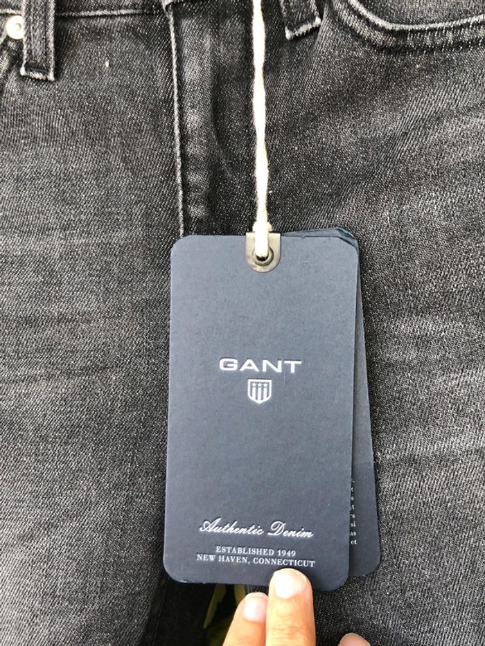 Jean gant neuf noir délavé en stretch taille 34/36 - photo numéro 4