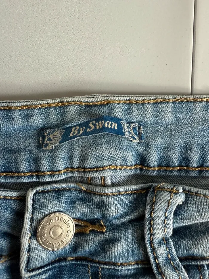 Jean slim bleu en très bon état effet déchiré taille 36 by swan - photo numéro 8