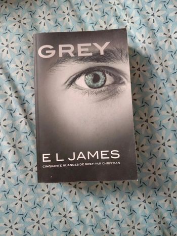 Grey E.L James