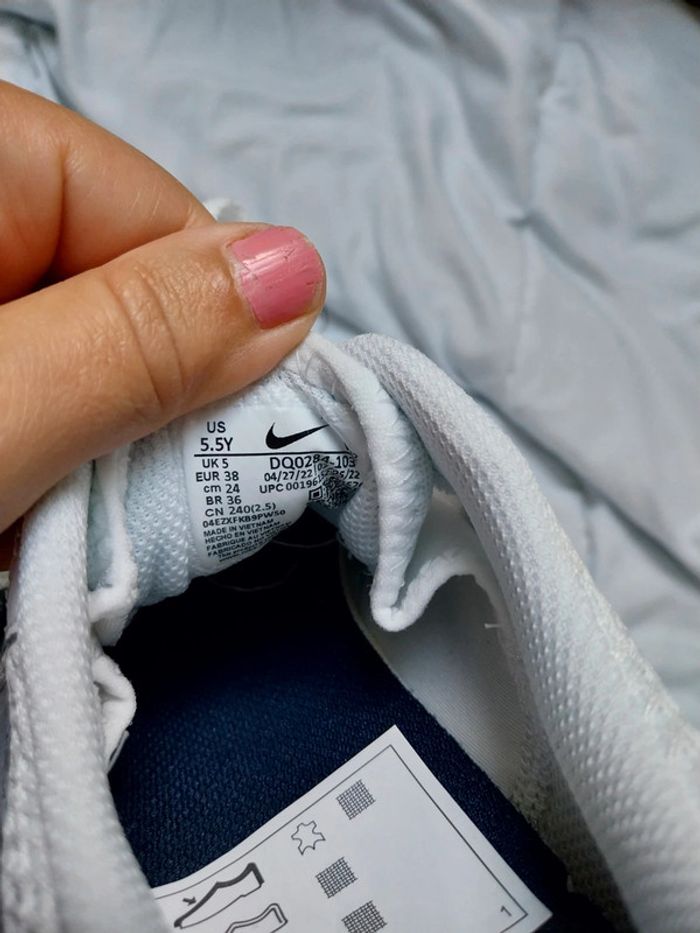 Baskets Nike air max neuves - photo numéro 8