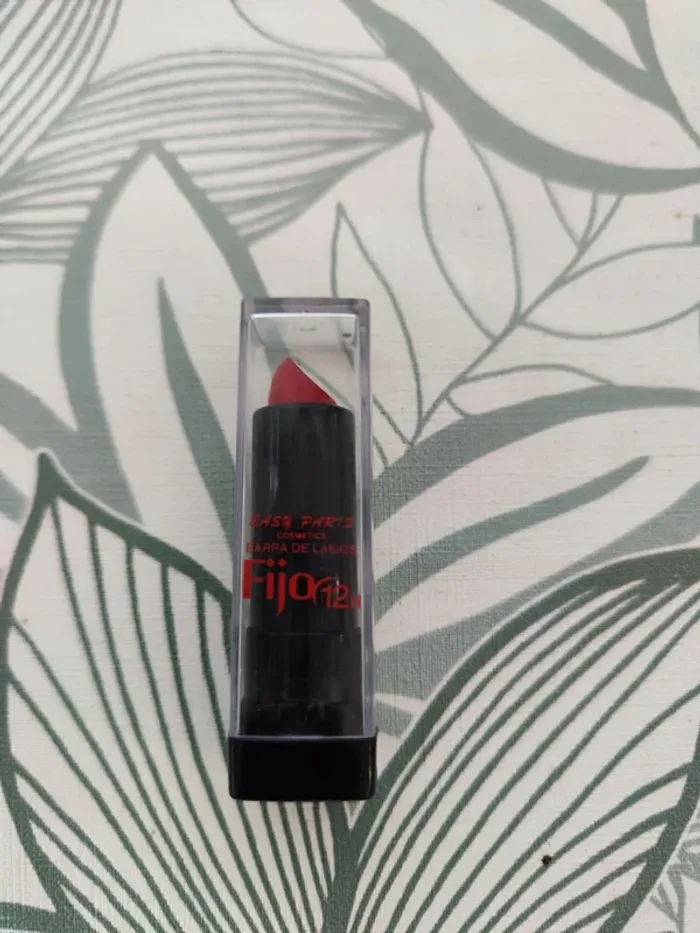 Fijo 12h rouge à lèvres n18 3,5g valeur  €  à utiliser 12 mois après ouverture