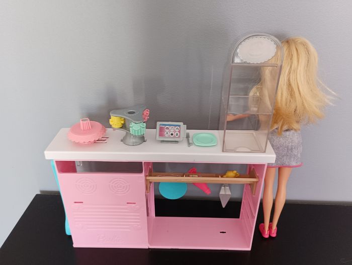 Barbie pâtisserie - photo numéro 4